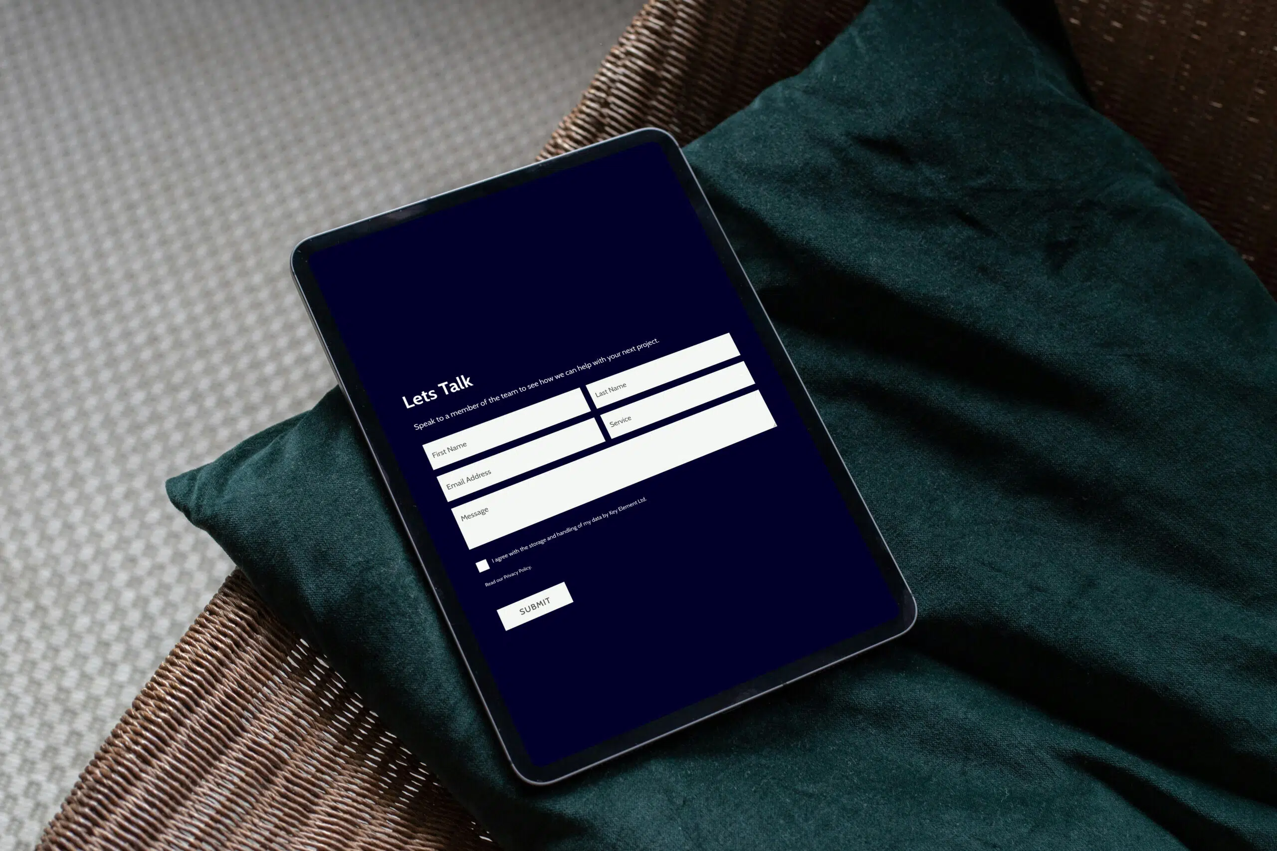 Apple Ipad with contact form